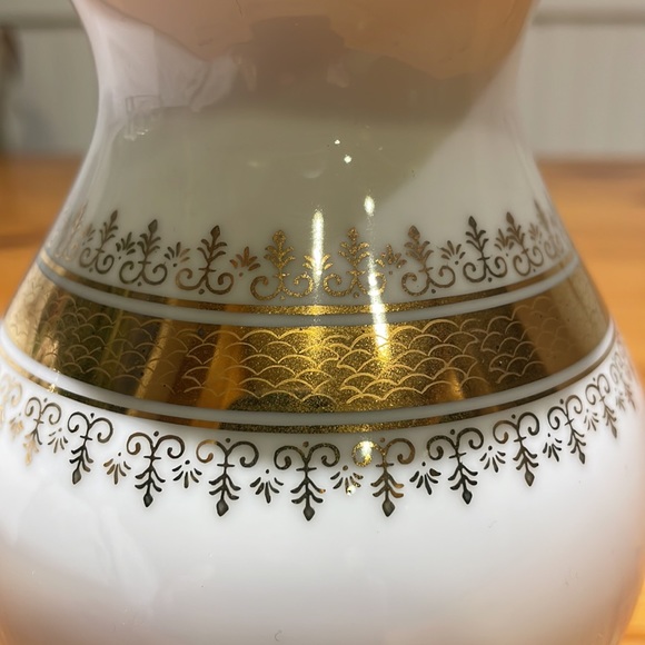 Vintage Andre Richard white w Gold design porcelain mini water pitcher - Picture 6 of 10